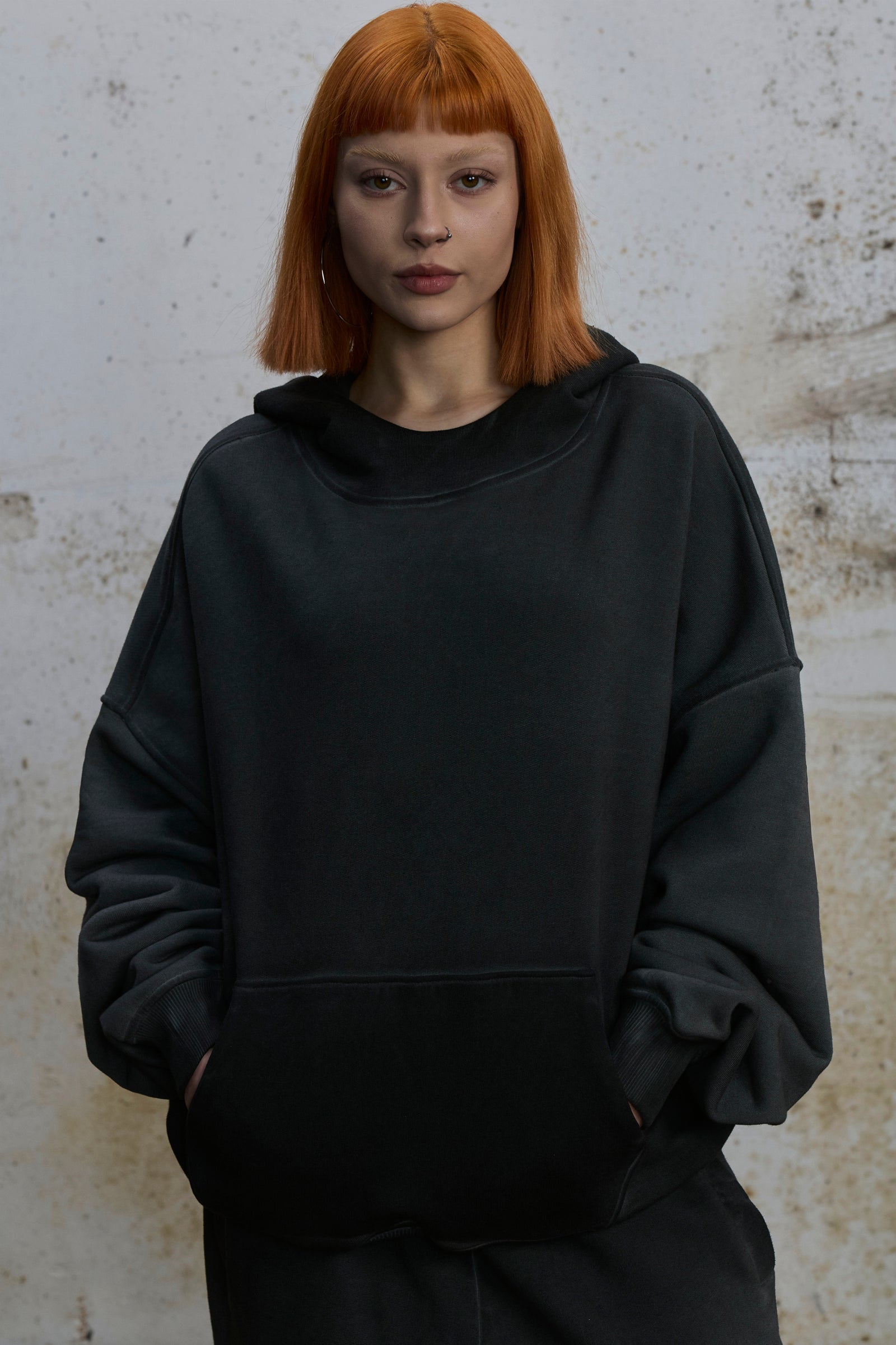 LINE I — HOODIE FADED BLACK
