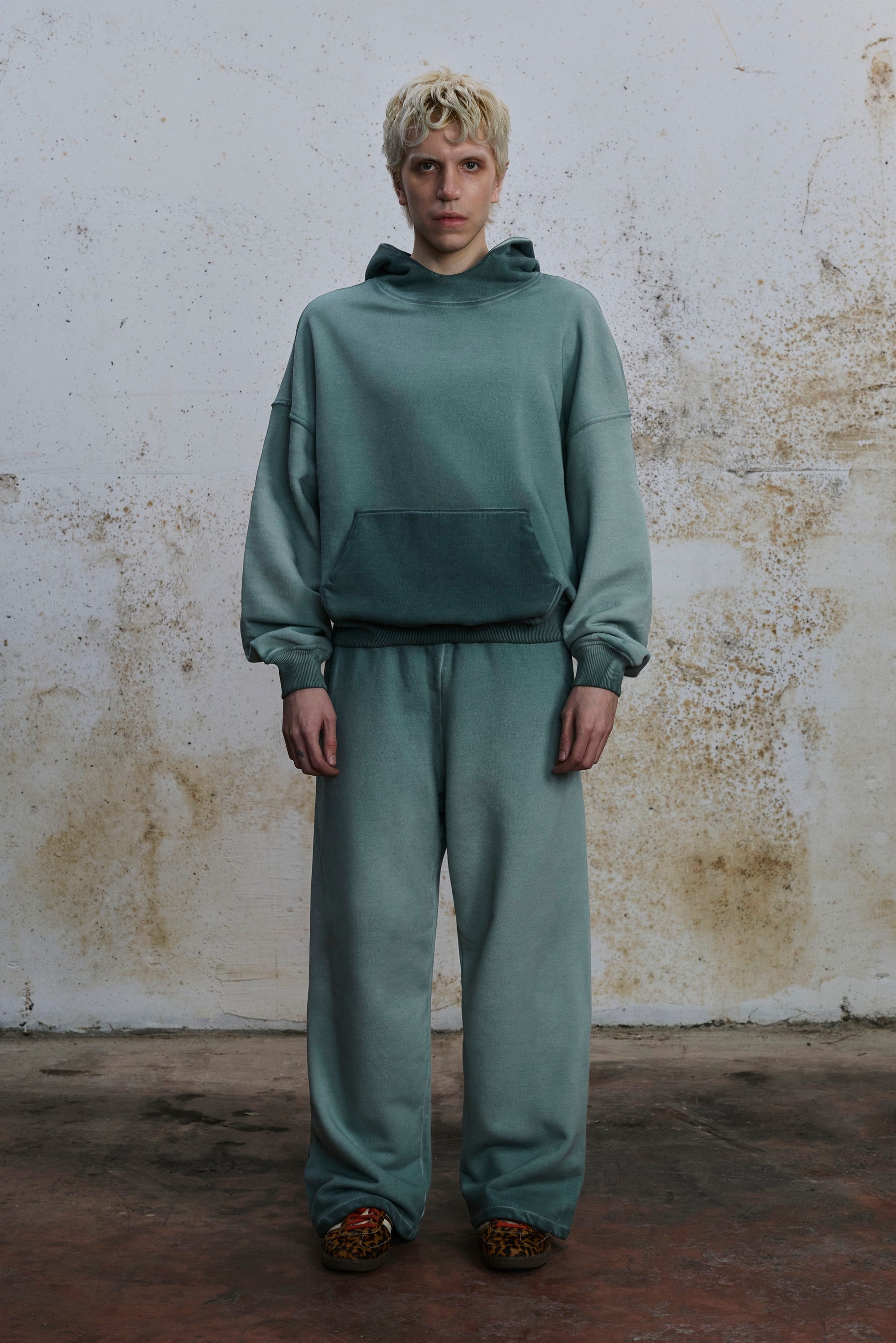 LINE I — HOODIE FADED  BLUE