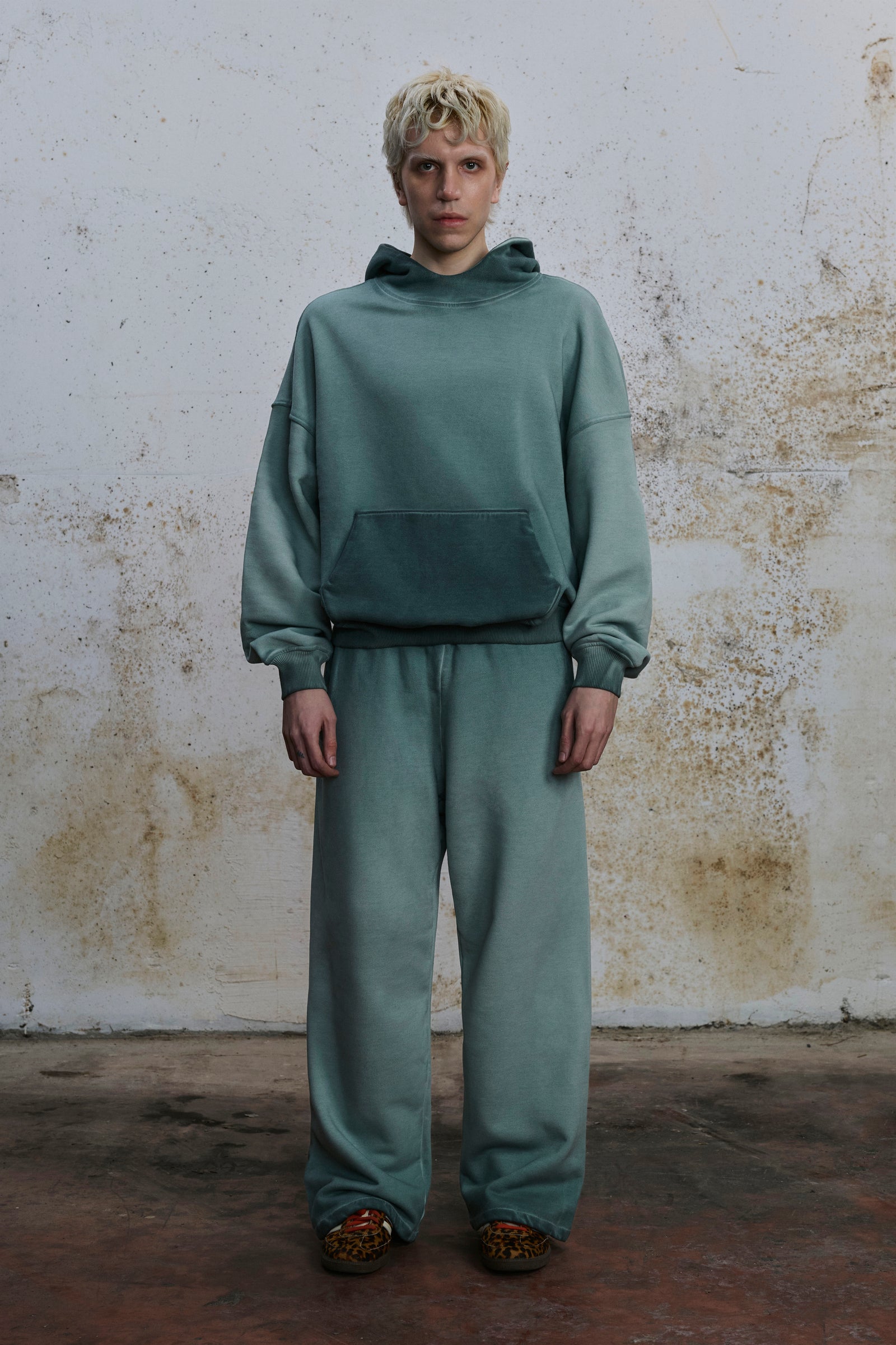 LINE I — HOODIE FADED  BLUE