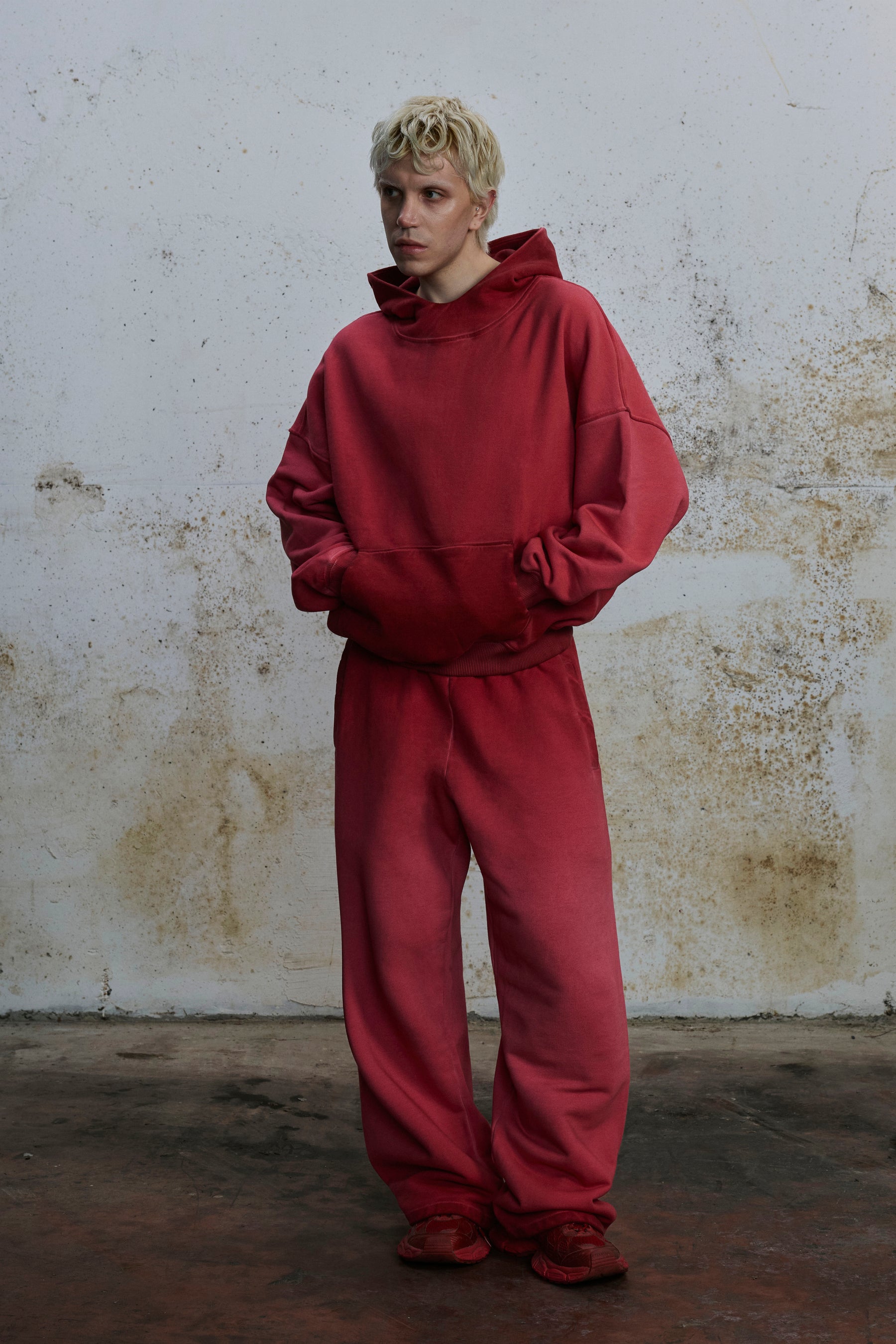 LINE I — SWEATPANT FADED RED