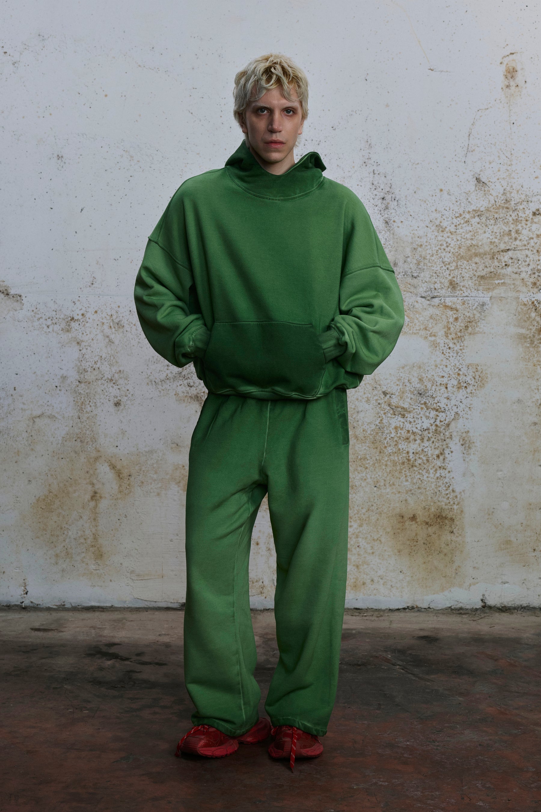 LINE I — HOODIE FADED GREEN