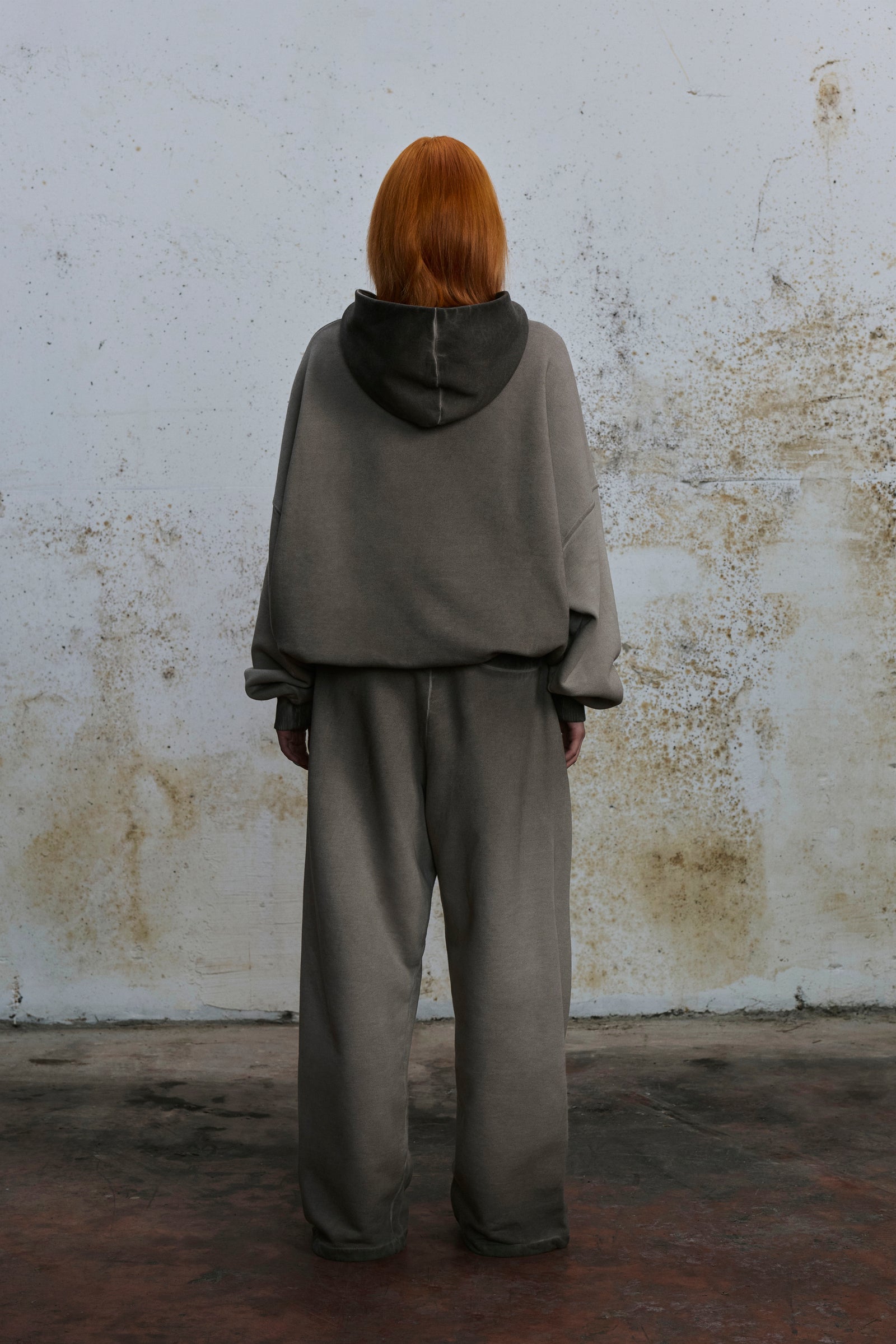 LINE I — HOODIE FADED SAND